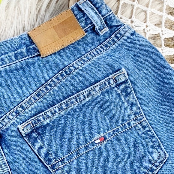 Tommy Hilfiger Distressed Denim Cutoff Shorts Sz 6 - Picture 4 of 7